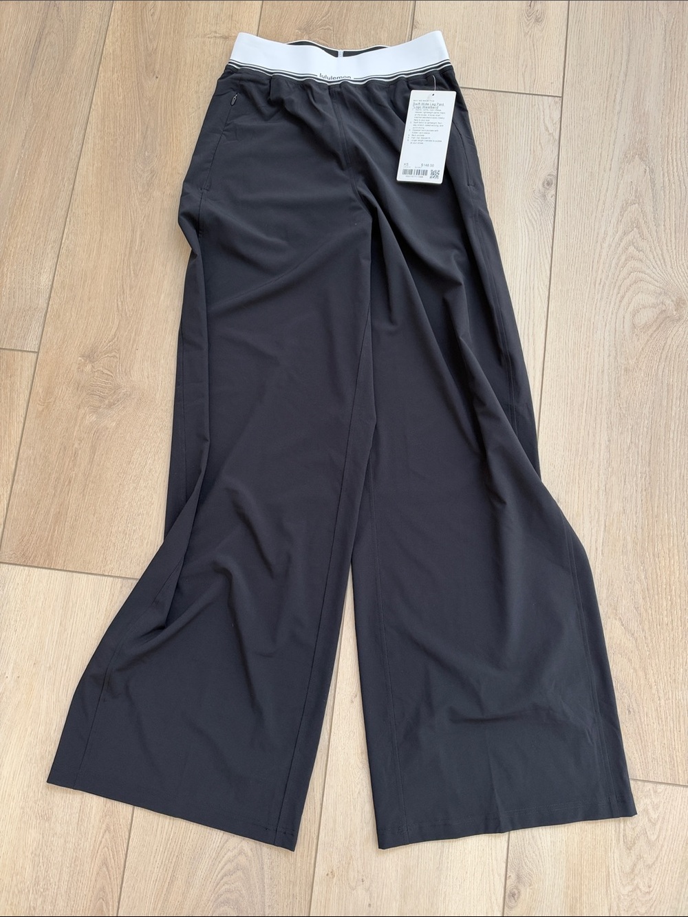 NWT Lululemon Swift Wide-Leg Pant Size XS